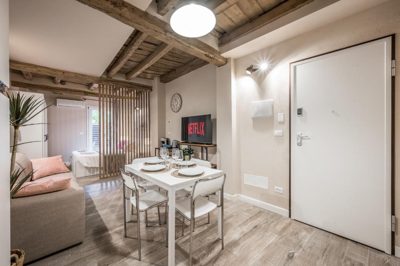 Broccaindosso Wood Apartments 5* Bolonia Exterior foto