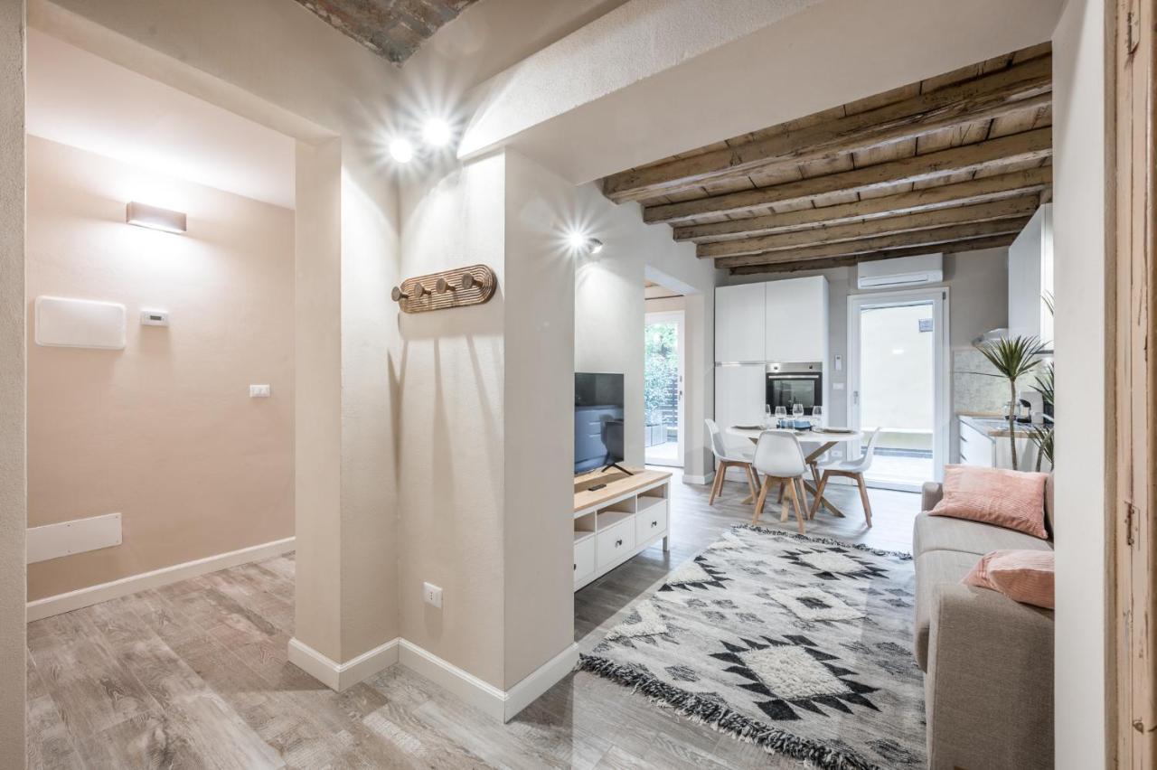 Broccaindosso Wood Apartments 5* Bolonia Exterior foto